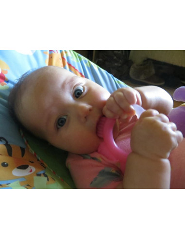 Jouet dentition silicone mauve-fuchsia