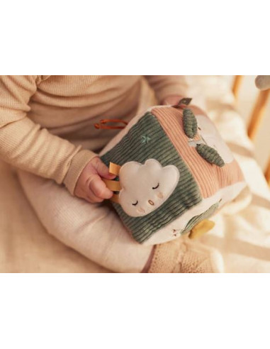 Cube d'activités à suspendre - Lovely...