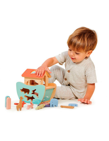 La petite arche de Noé en bois